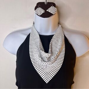 White Metal Mesh Scarf Bib Necklace Set w Matching Earrings